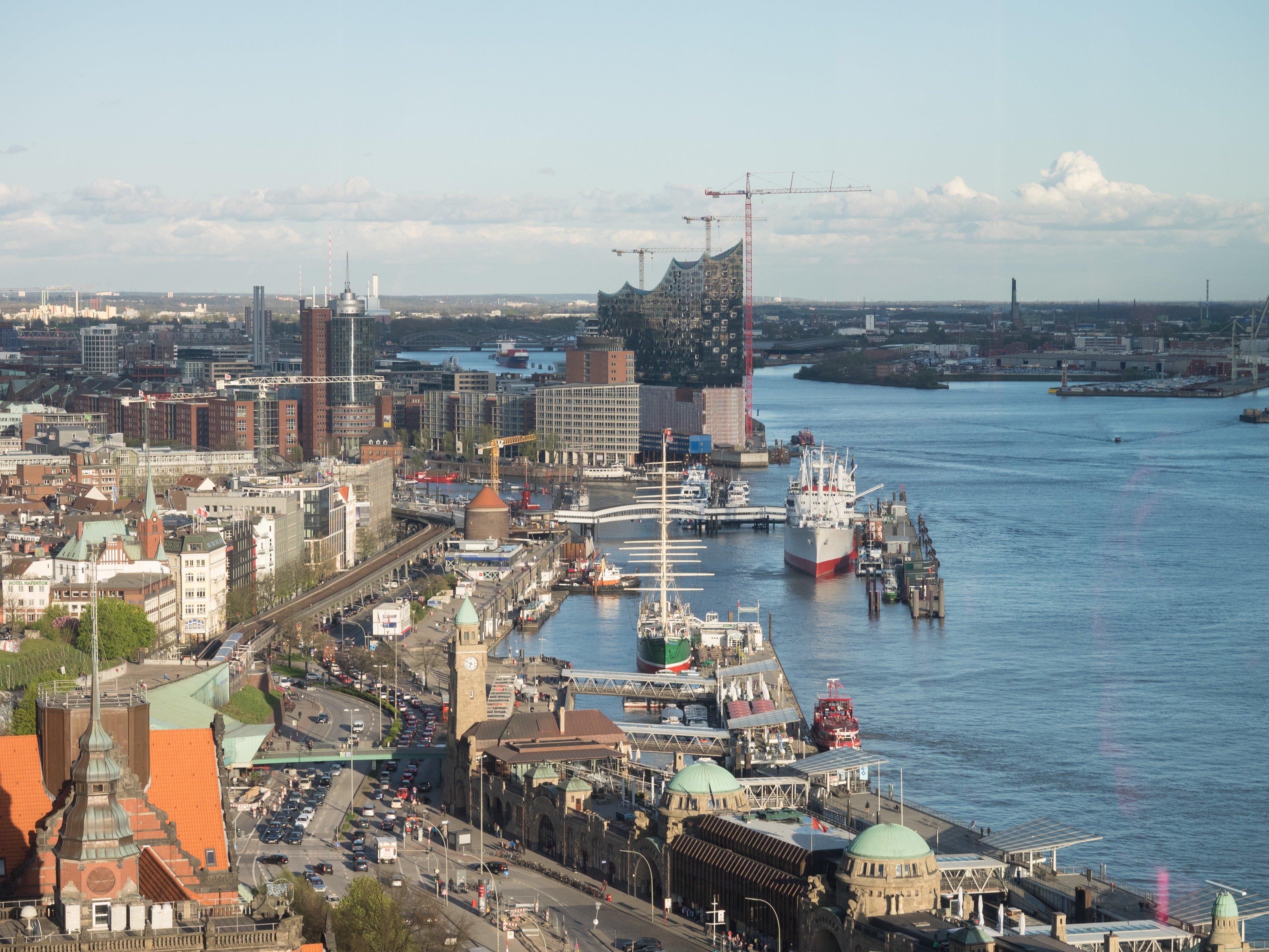 Premier Inn Hamburg City Alster Hamburgo Exterior foto