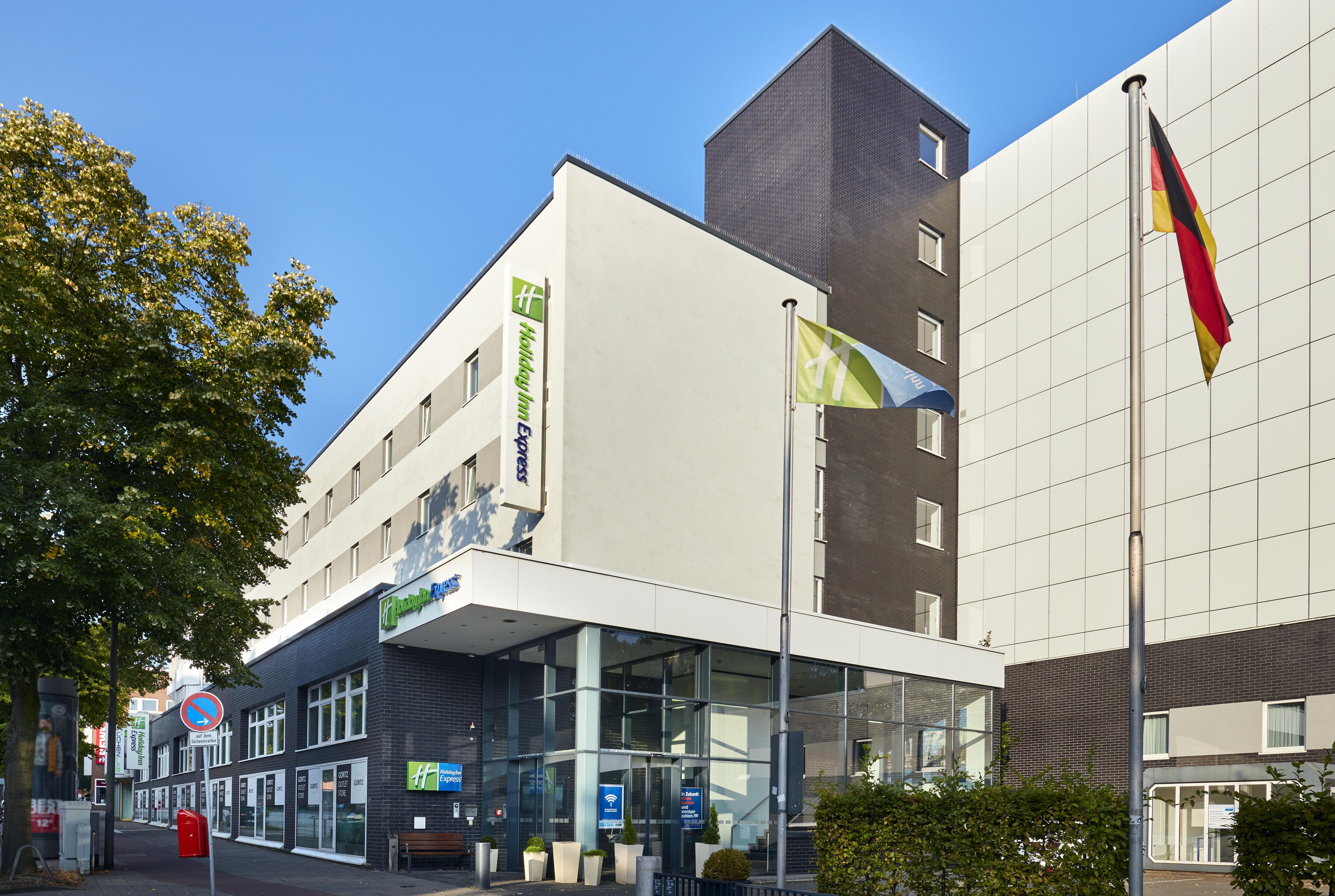 Premier Inn Hamburg City Alster Hamburgo Exterior foto