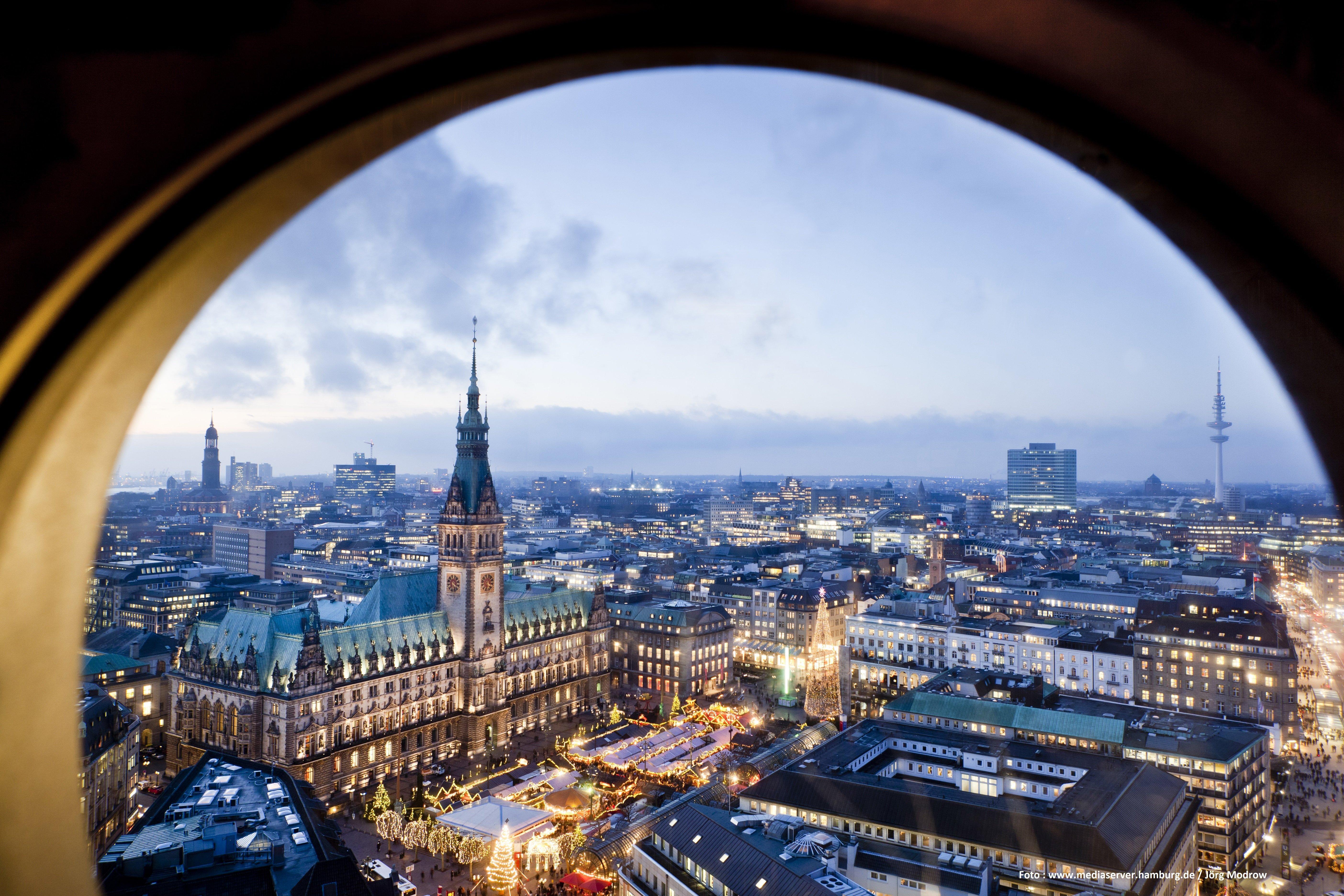 Premier Inn Hamburg City Alster Hamburgo Exterior foto