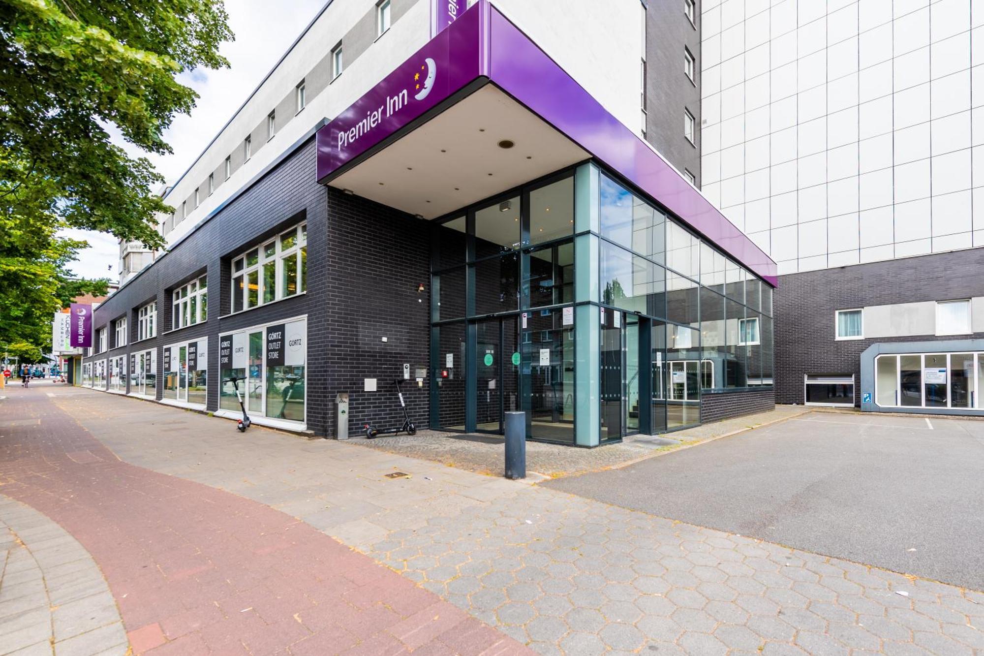 Premier Inn Hamburg City Alster Hamburgo Exterior foto